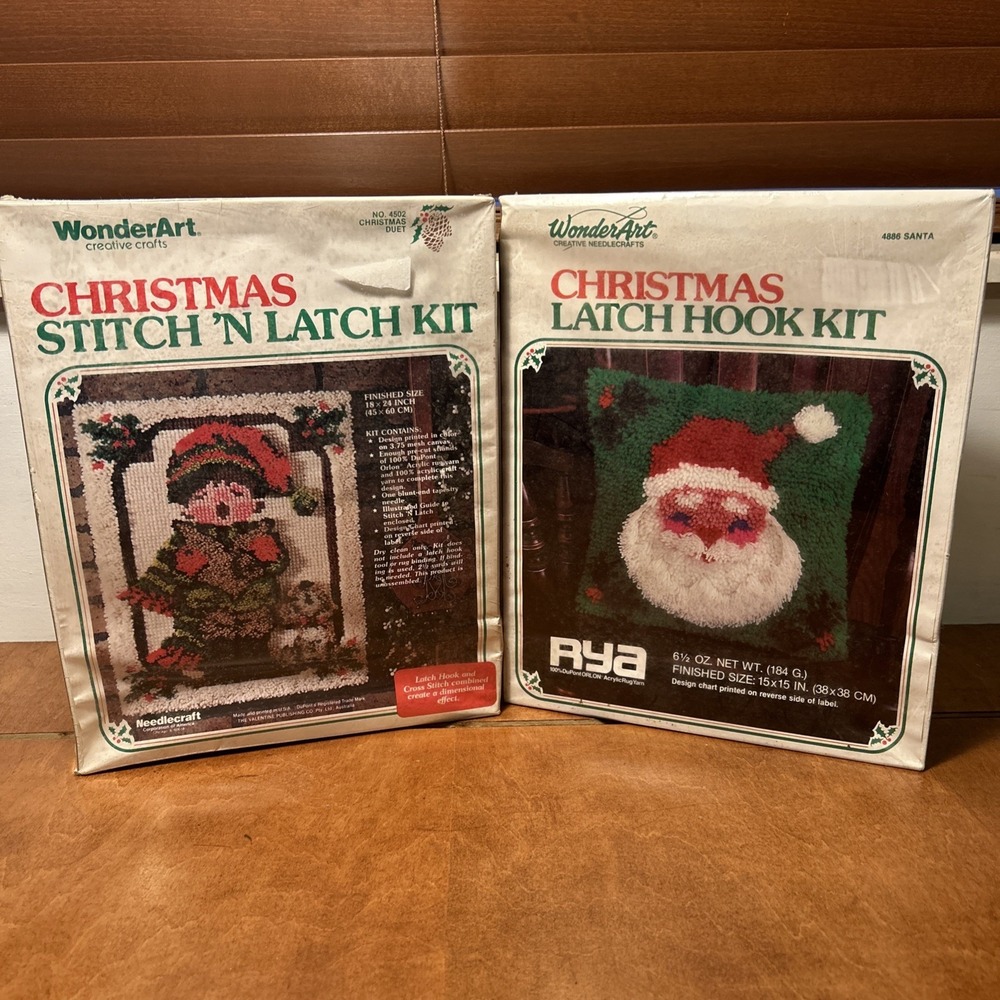 Vintage WonderArt Christmas Santa & Elf Latch Hook Kit Yarn Crafts #4886 4502